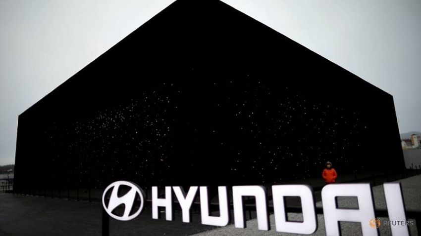 hyundai motor cautious about self driving cars after uber accident