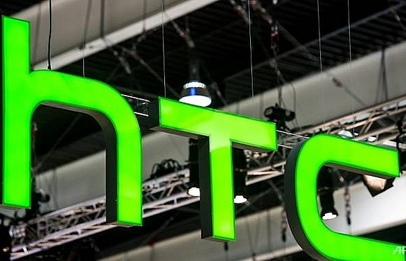 Taiwan's HTC to get Google boost as it posts biggest loss