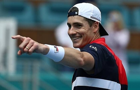 Isner ousts Auger-Aliassime to reach ATP Miami Open final