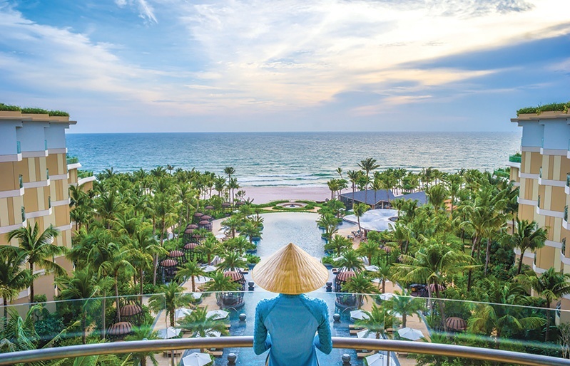Vietnam ever closer to opening international tourist Market