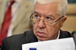EU offers Portugal 80-billion-euro bailout