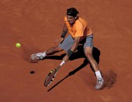 Nadal, Murray move through in Barcelona