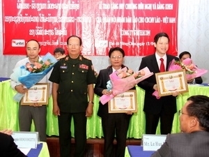 telecom staff receive lao friendship medal