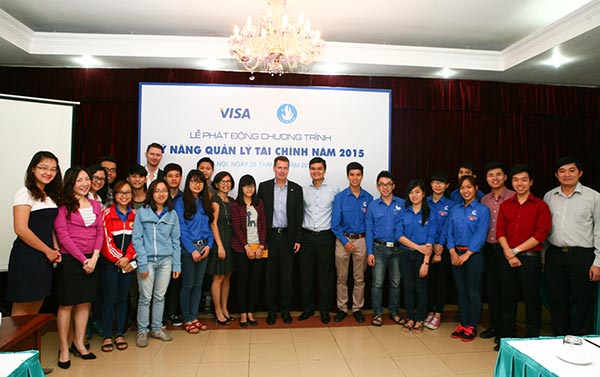 visa improves university students financing skills