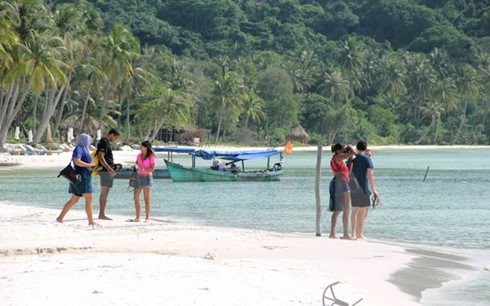 kien giang increasingly attractive to tourists hinh 0