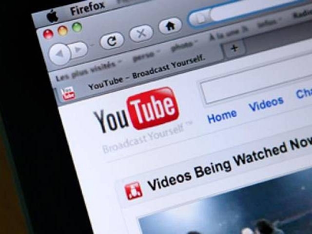consumer groups seek probe of youtube over ads for kids