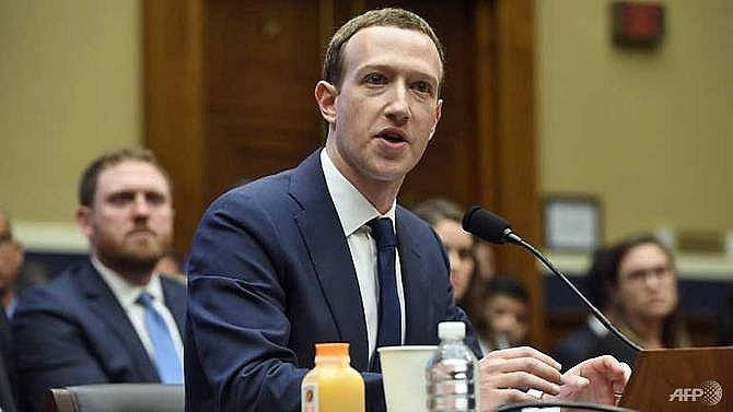 zuckerberg defends facebooks business model as hearings end