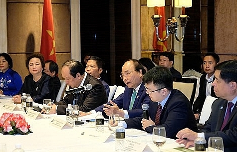 PM introduces investors to Vietnam’s special economic zones