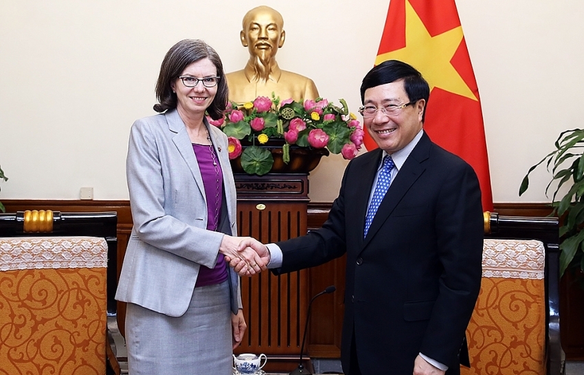 Canada urged to diversify investment fields in Vietnam