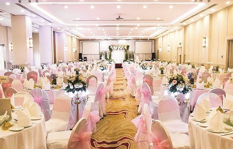 Make your wedding dreams come true at Eastin Grand Saigon