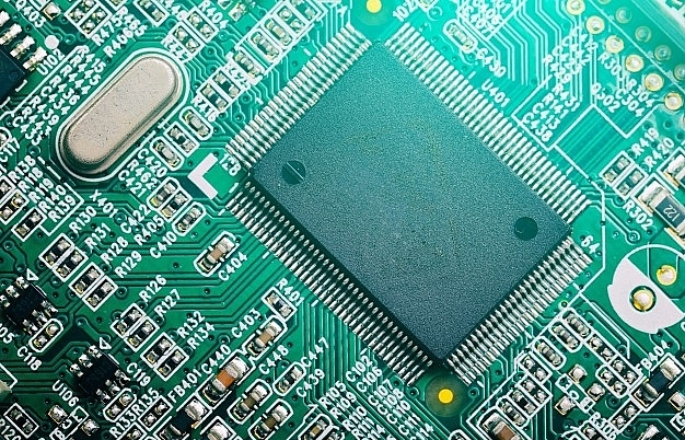 Semiconductor crisis forces top-level action