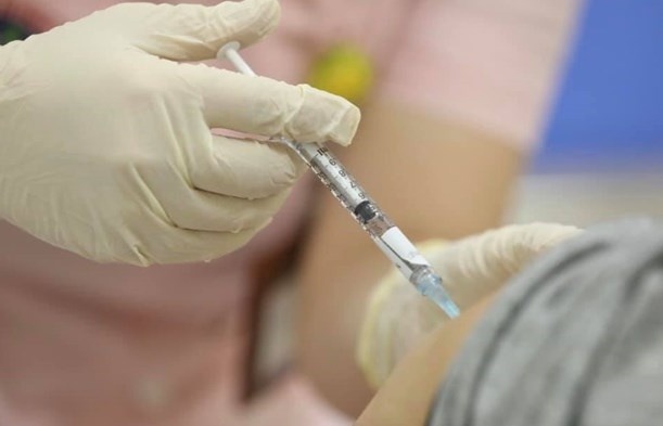 Hanoi begins COVID-19 vaccination for children aged 5-11