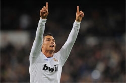 Ronaldo hat-trick delays Barca title party