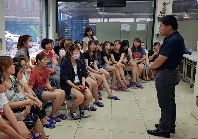 jobs sought for vn workers in taiwan fire