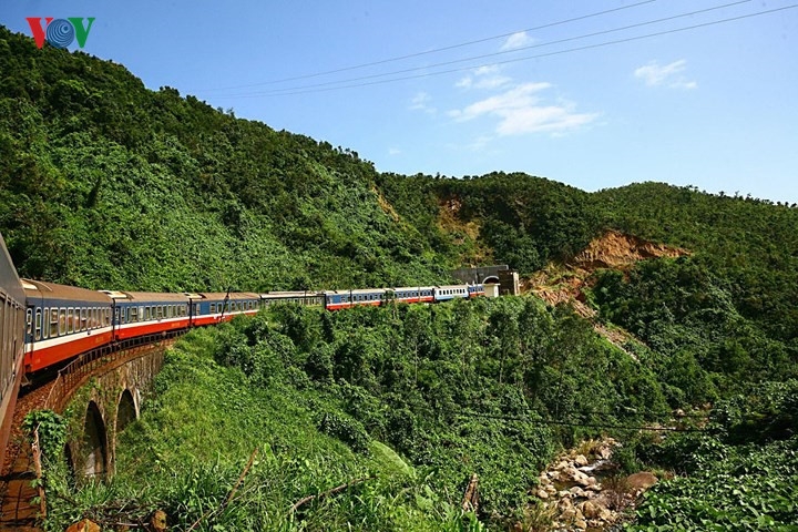 scenic winding railway across hai van pass