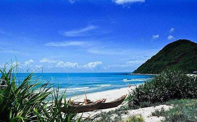top 3 paradise beaches in northern vietnam