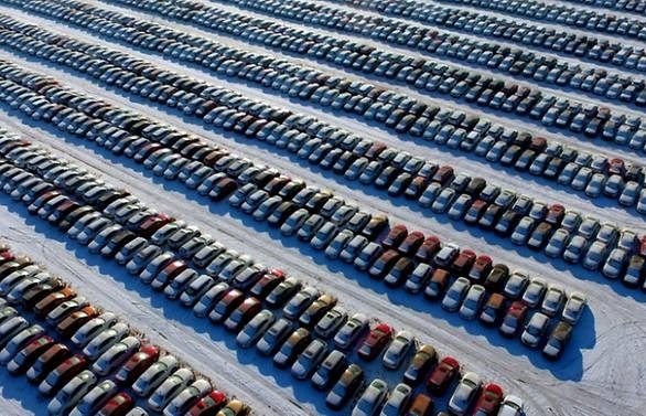 China to cut auto tariffs on Jul 1 as trade tensions ease