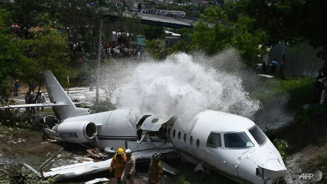 six americans injured in honduras plane crash
