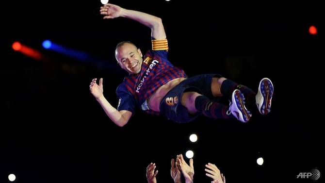 iniesta says going to new home japan