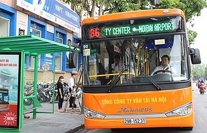 New bus route to Noi Bai airport opens in June