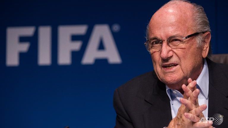 Blatter holds talks over FIFA reform