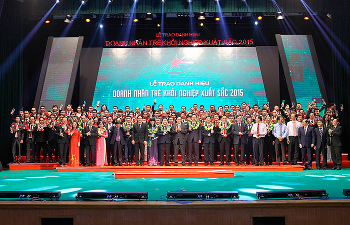 young vietnamese entrepreneurs to be honoured with award by associations