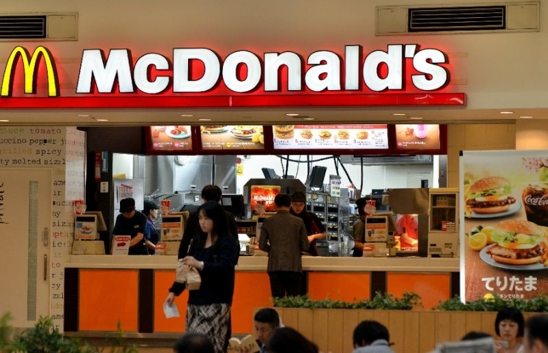 McDonald's plans US layoffs in cost-cutting move