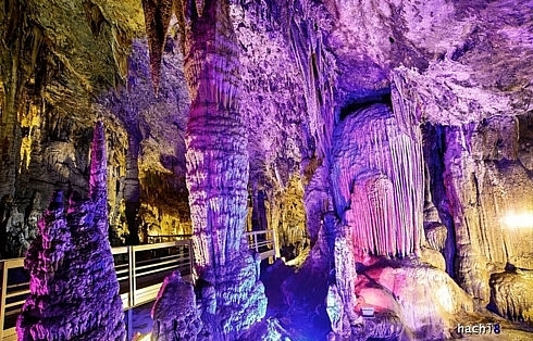 Lung Khuy cave tells legend of Mong ethnic couple