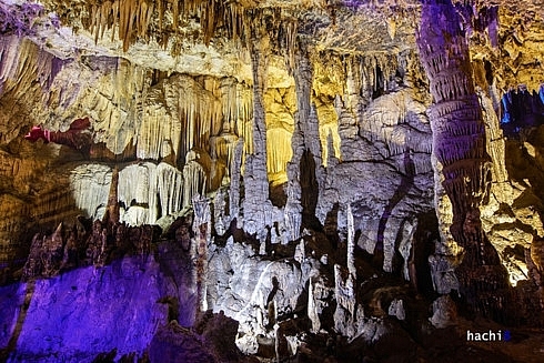lung khuy cave tells legend of mong ethnic couple