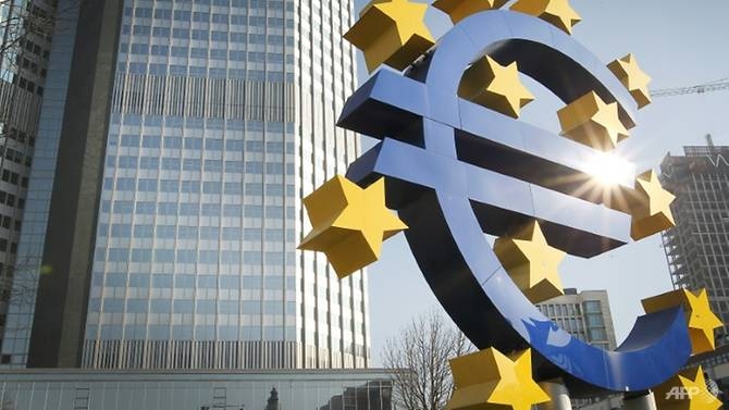 ecb plans end to bond buying if no new shocks for eurozone