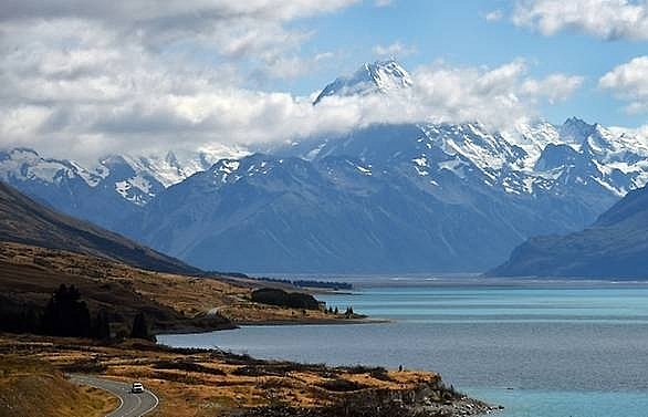 New Zealand to tax tourists to fund infrastructure