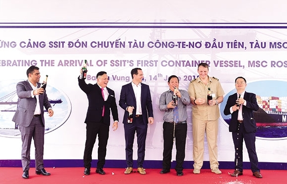 First container vessel received at the SSIT Port