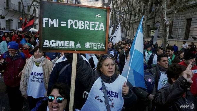 argentina paralysed by anti imf deal strike