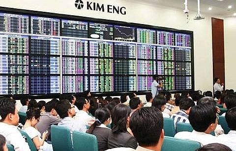 shares slide on weak trading