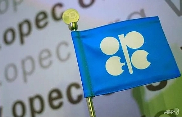 OPEC, allies meet to discuss output cuts