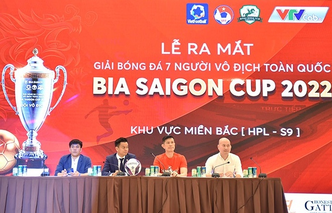 Bia Saigon pitches in with football support