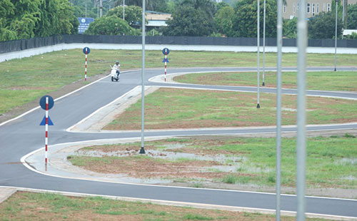 piaggio vietnams test track system opened