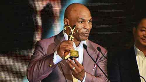 mike tyson to make film in vietnam  hinh 0