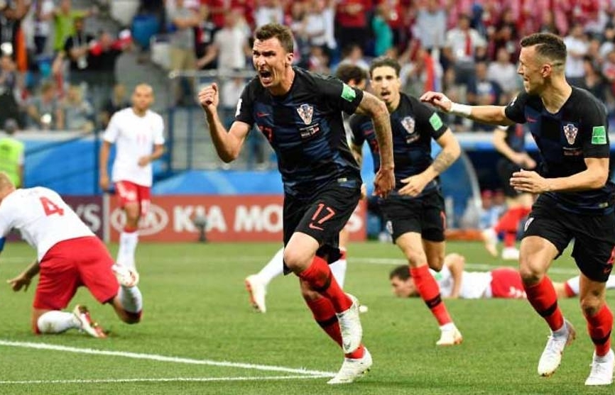 World Cup: Croatia advance to quarter-finals after penalty shootout