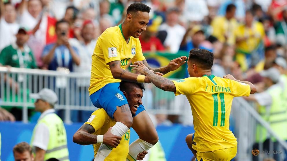world cup neymar shines as brazil beat mexico 2 0 to reach quarter finals