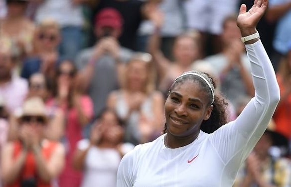 Serena powers into Wimbledon quarter-finals, last top 10 seed falls
