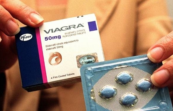 Dutch doctors halt Viagra in pregnancy trial after 11 babies die