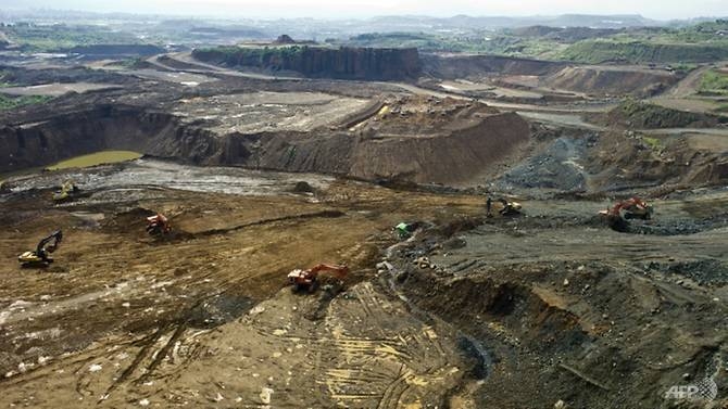 at least 27 feared dead in myanmar jade mine landslide