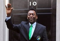 pele at downing street for football initiative