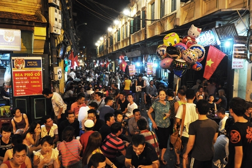 hanoi to lift curfew this weekend