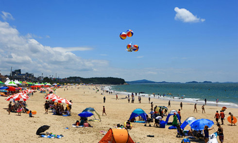 hue, da nang, quang nam announce joint tourism destination brand hinh 0