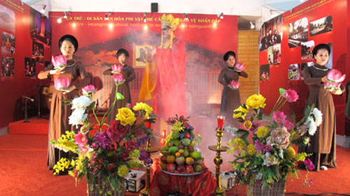 Old Quarter, Dong Xuan Market, Xam singing, Chau Van, folk music, Vietnam economy, Vietnamnet bridge, English news about Vietnam, Vietnam news, news about Vietnam, English news, Vietnamnet news, latest news on Vietnam, Vietnam