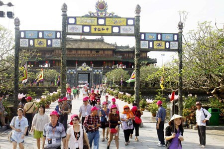 golden week to lure tourists to thua thien hue