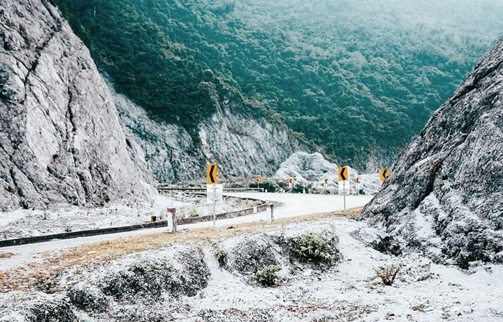 10 must-see places in Hoa Binh province