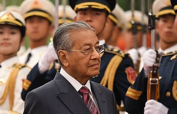Malaysia PM Mahathir calls for China's help with fiscal problems
